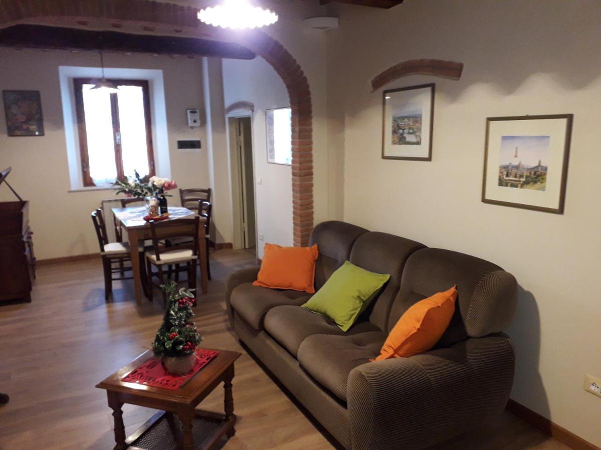 Dinas House Tuscany Holidays Terricciola Exterior photo